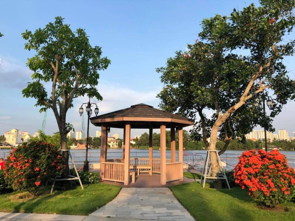 Homes By Christine - Vinhomes Central Park Πόλη Χο Τσι Μινχ Εξωτερικό φωτογραφία