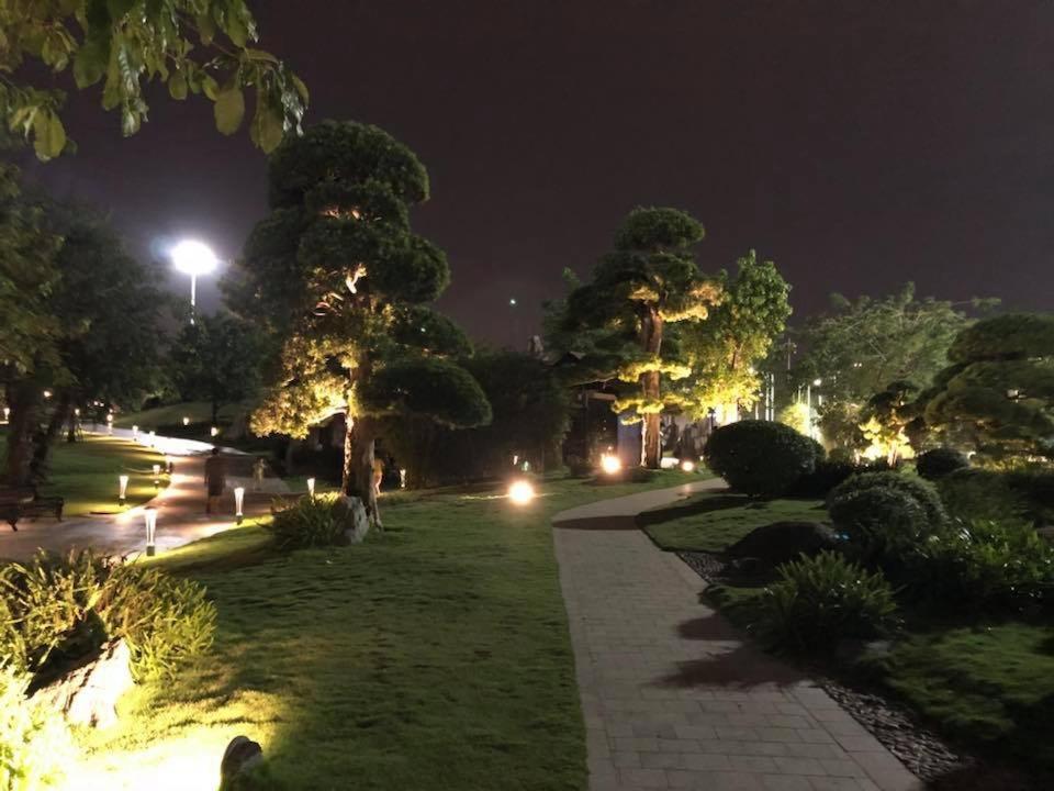 Homes By Christine - Vinhomes Central Park Πόλη Χο Τσι Μινχ Εξωτερικό φωτογραφία